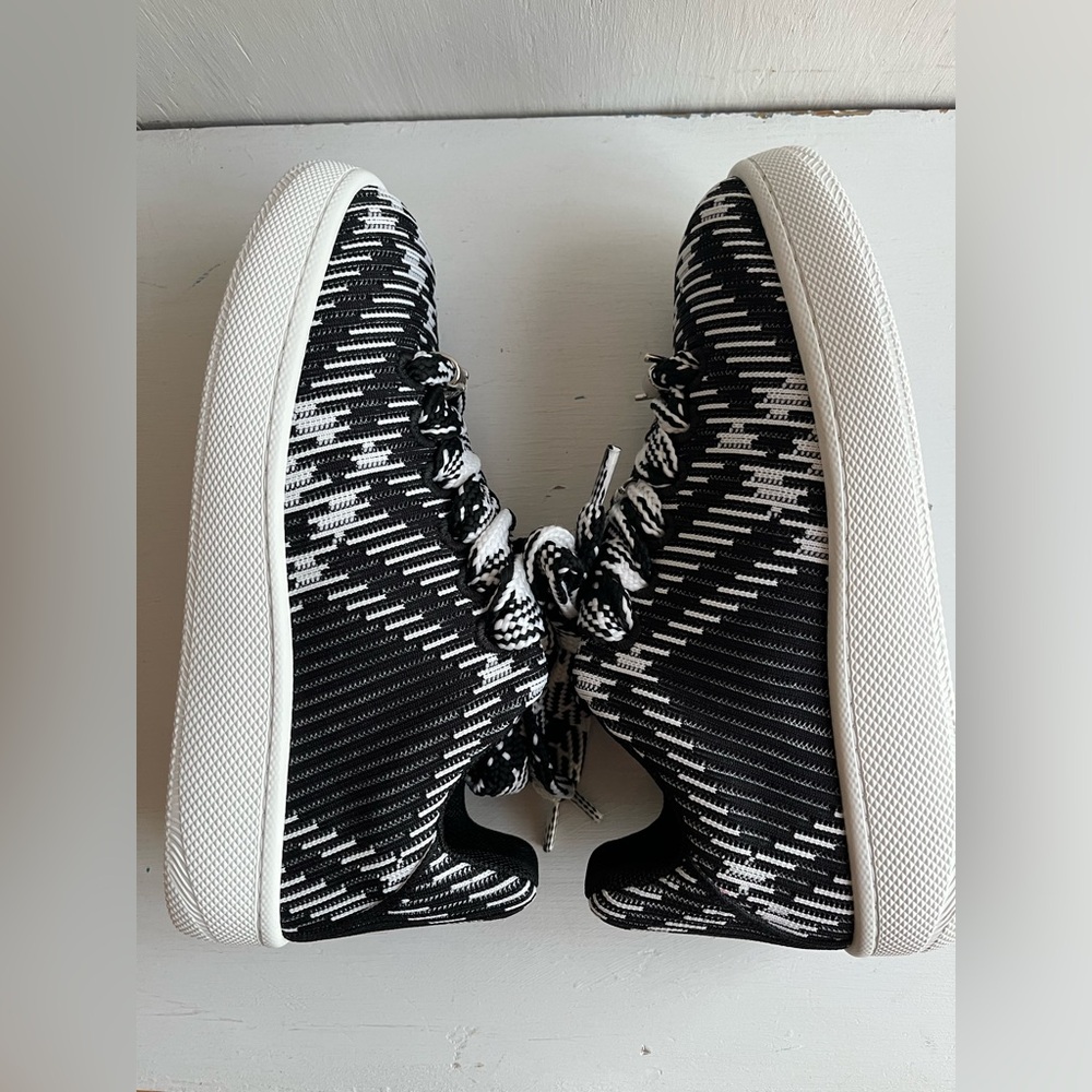🔴SOLD🔴 BURBERRY Check Knit Box Sneaker - Black and White Size 39 - Picture 8 of 12